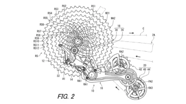 シマノがリアディレイラーを‘’再発明‘’する⁉──特許出願資料から見る革新的な新構造─